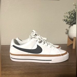 Nike Court Legacy Next Nature Women’s 5.5